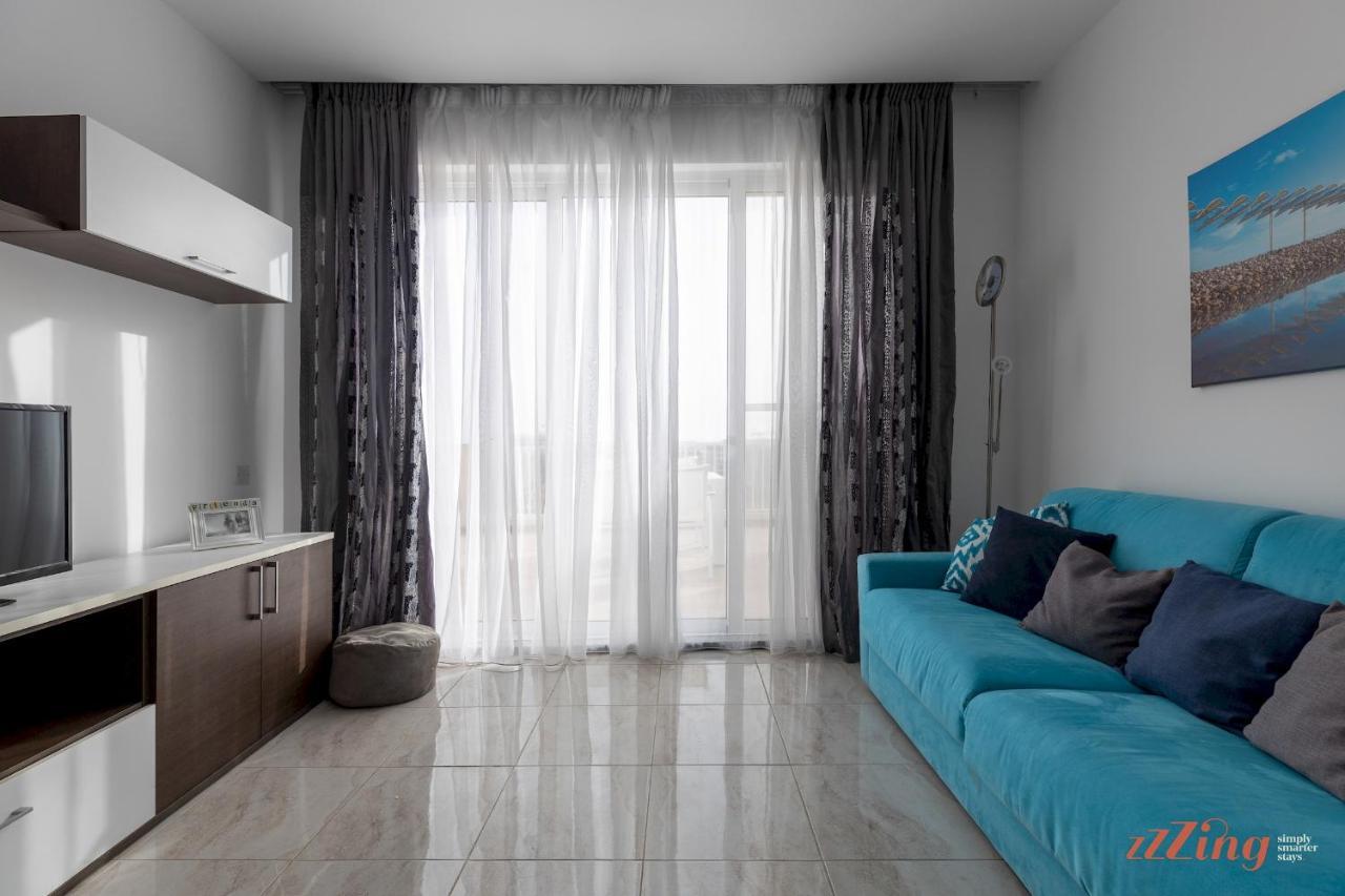 Apartmán Sunny Penthouse Wterrace And Open Views St. Paul's Bay Exteriér fotografie