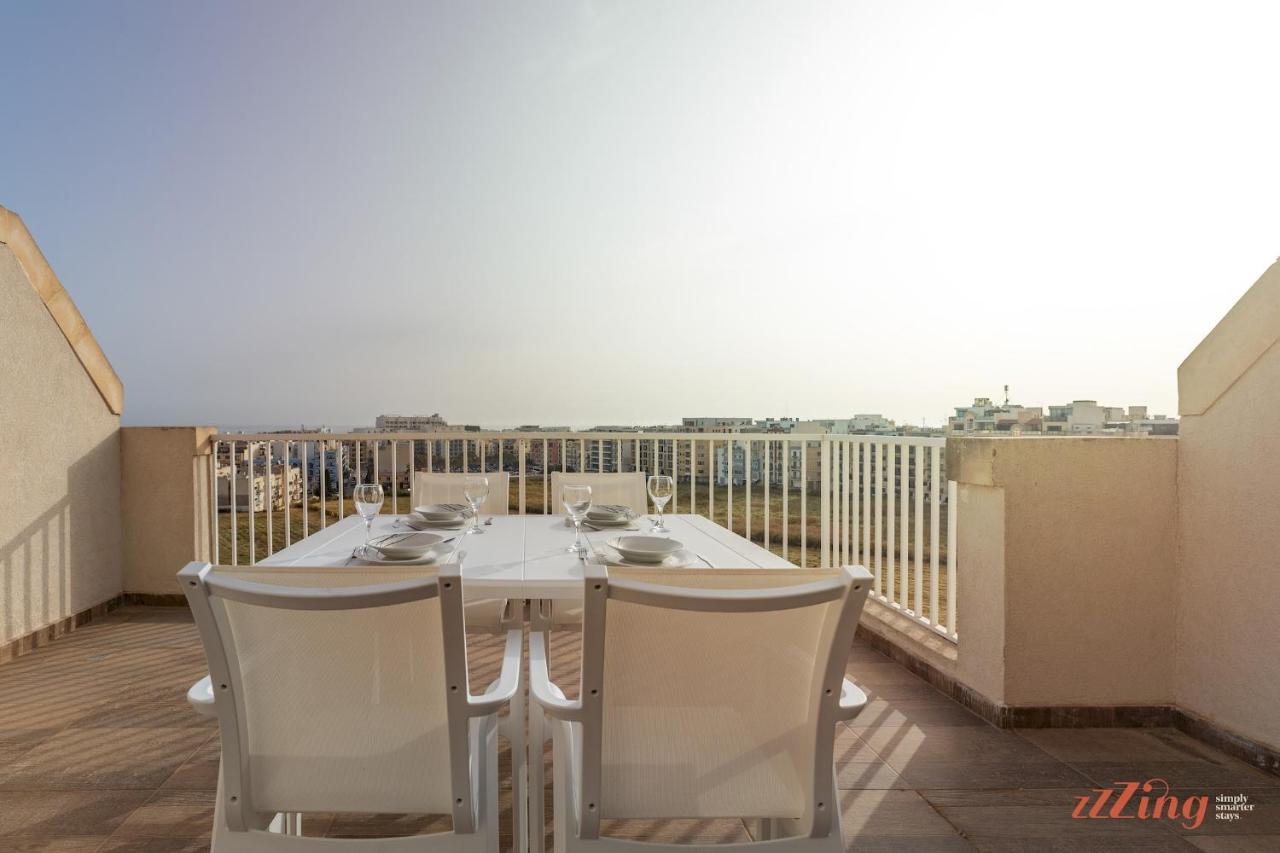 Apartmán Sunny Penthouse Wterrace And Open Views St. Paul's Bay Exteriér fotografie